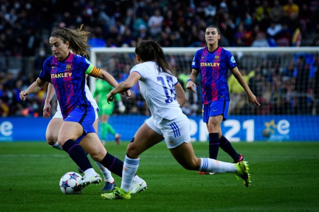 El FC Barcelona pasa a la Womens Champions, Ganando al Real Madrid