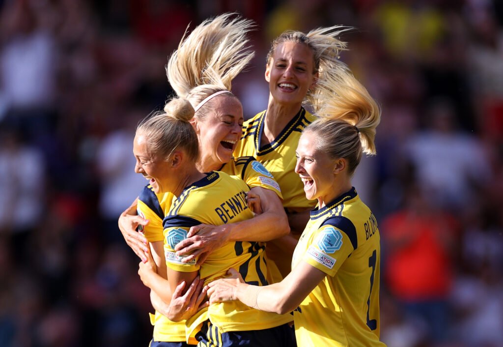 Primera victoria para Suecia