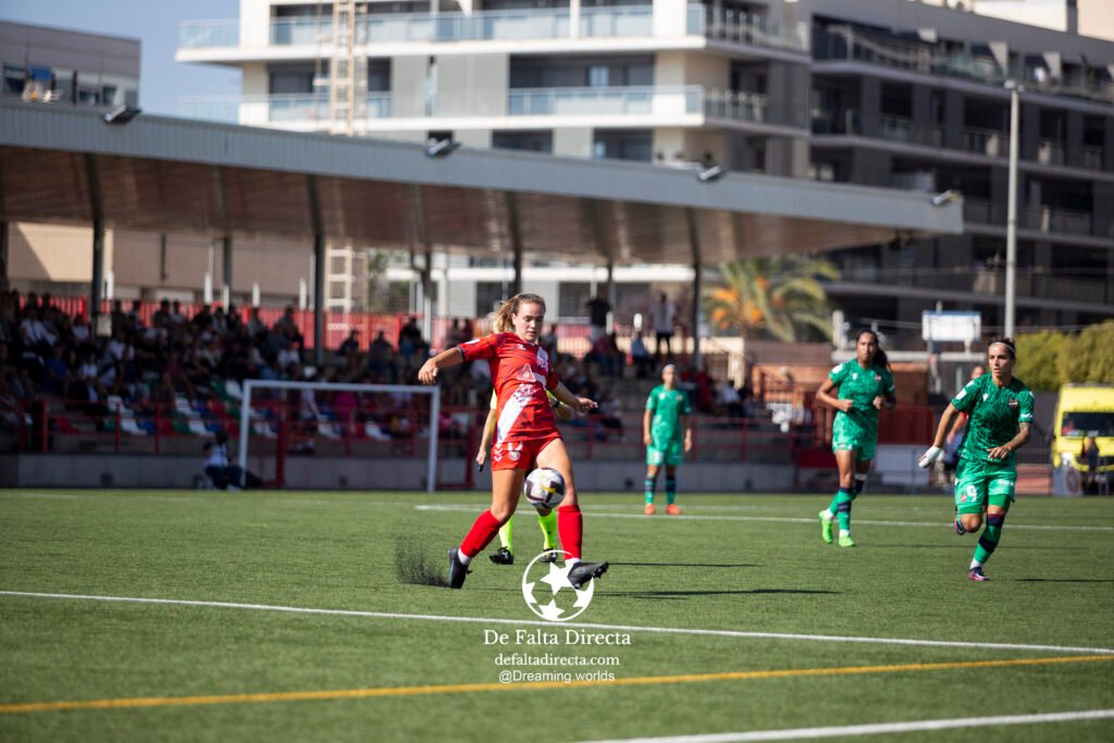 Levante las Planas - Levante UD