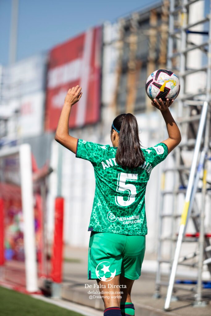Levante las Planas - Levante UD