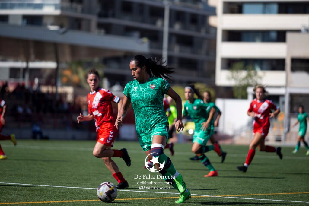 Levante las Planas - Levante UD