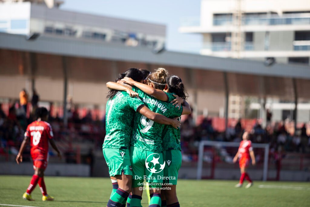 Levante las Planas - Levante UD