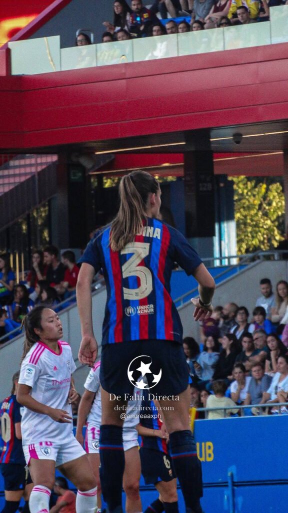 fotografías del partido entre el FC Barcelona y el Madrid CFF