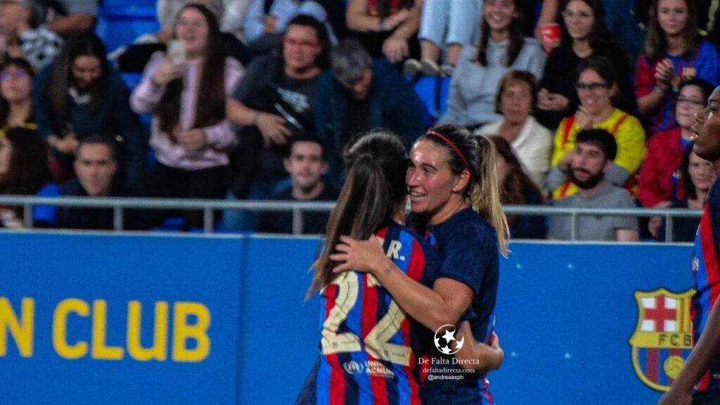 fotografías del partido entre el FC Barcelona y el Madrid CFF