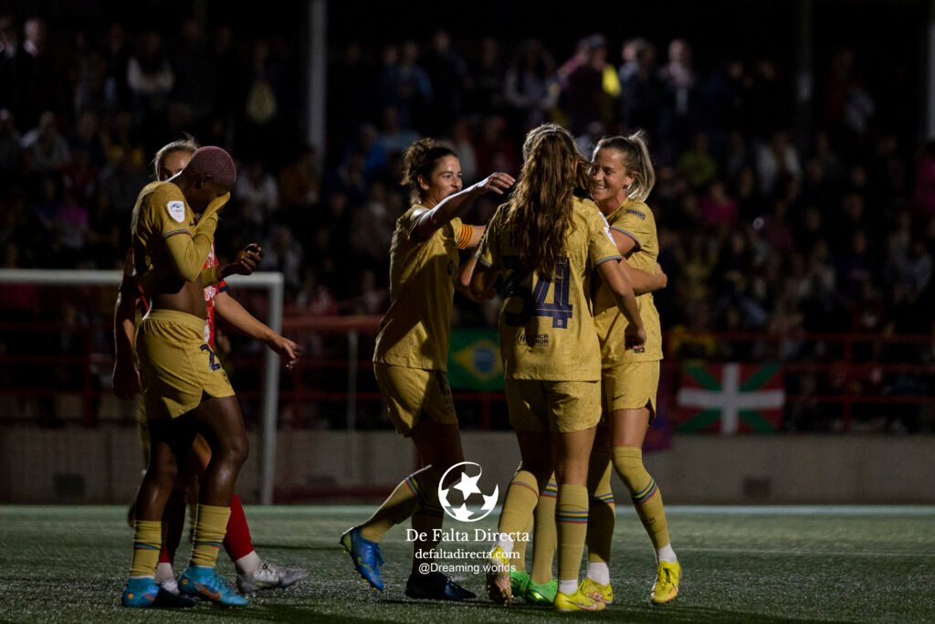 Galería del encuentro entre Levante Las Planas - FC Barcelona