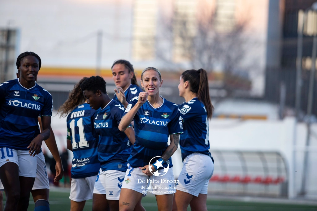 Levante las Planas - Betis dreaming Worlds