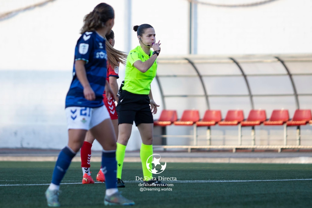 Levante las Planas - Betis dreaming Worlds