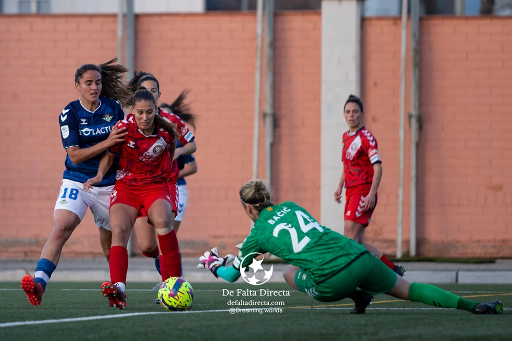 Levante las Planas - Betis dreaming Worlds