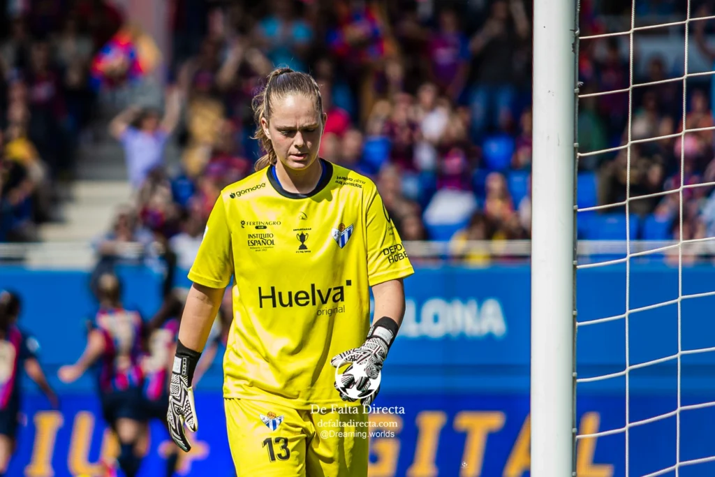 FC Barcelona 3 - 0 Sporting Club de Huelva 203