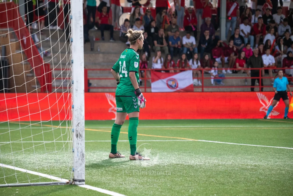 Levante las Planas 0 - 1 Athletic 