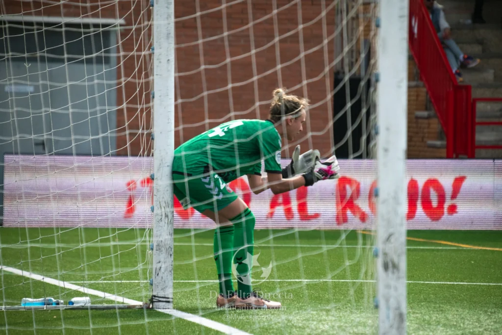 Levante las Planas 0 - 1 Athletic 