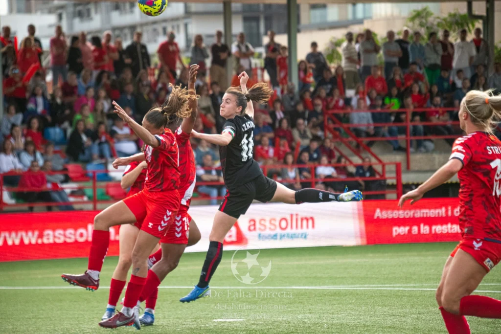 Levante las Planas 0 - 1 Athletic 