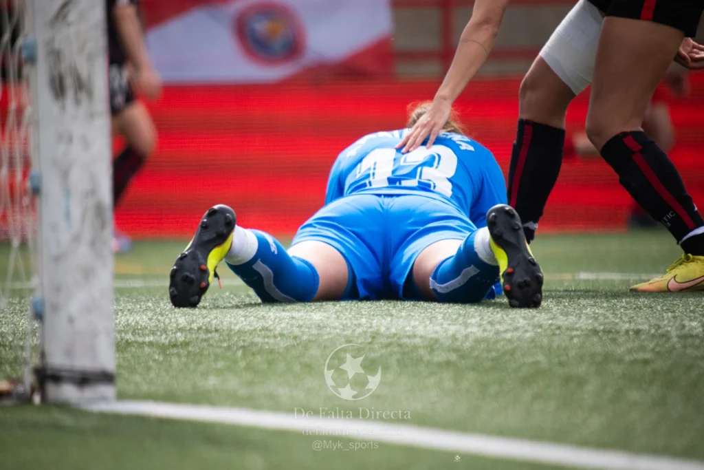 Levante las Planas 0 - 1 Athletic 
