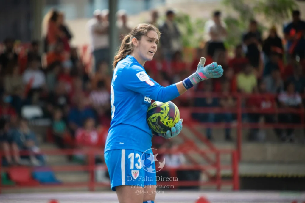 Levante las Planas 0 - 1 Athletic 