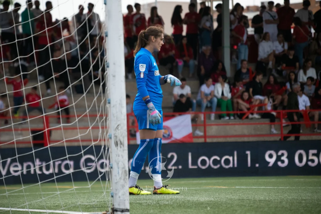 Levante las Planas 0 - 1 Athletic 