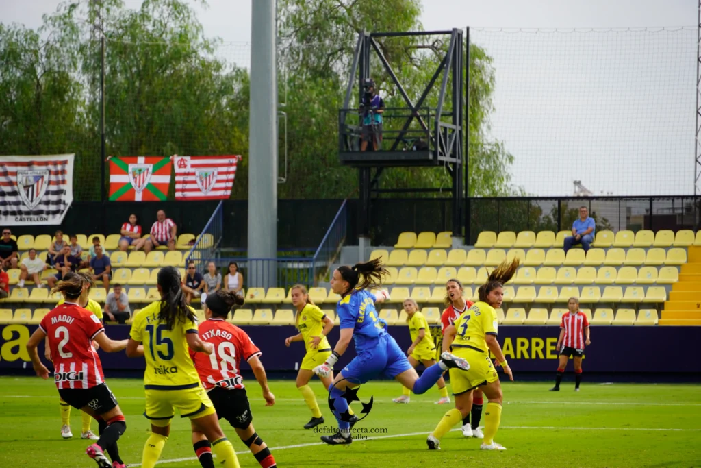 Villarreal 3 - 0 Ahtletic club