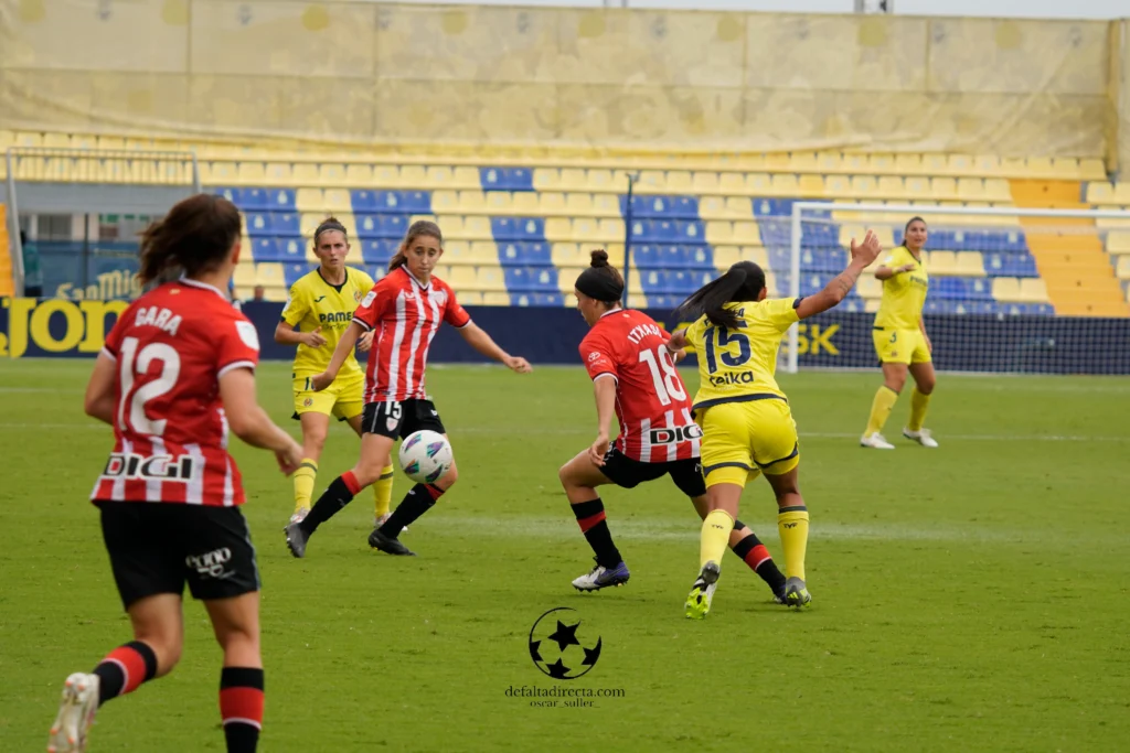 Villarreal 3 - 0 Ahtletic club