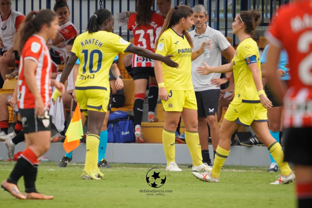 Villarreal 3 - 0 Ahtletic club