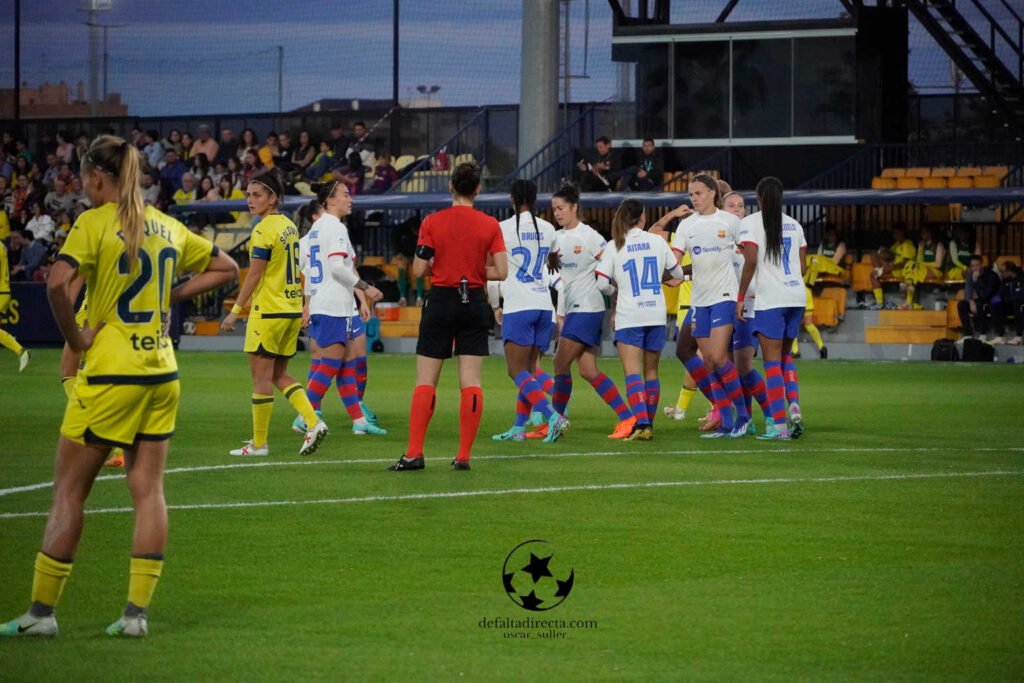 Villarreal CF 0 - 6 FC Barcelona 