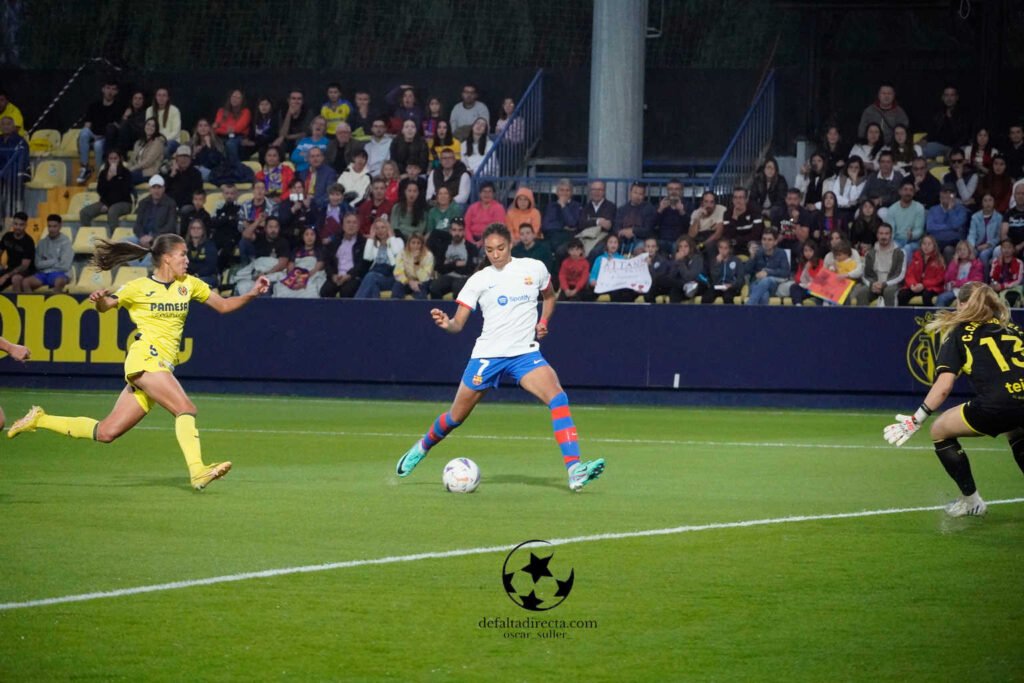 Villarreal CF 0 - 6 FC Barcelona 