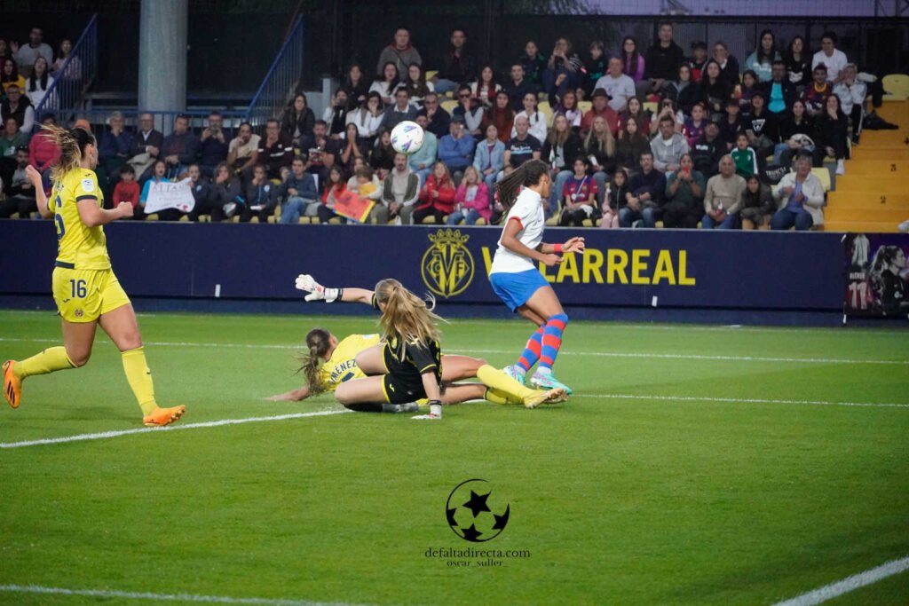 Villarreal CF 0 - 6 FC Barcelona 