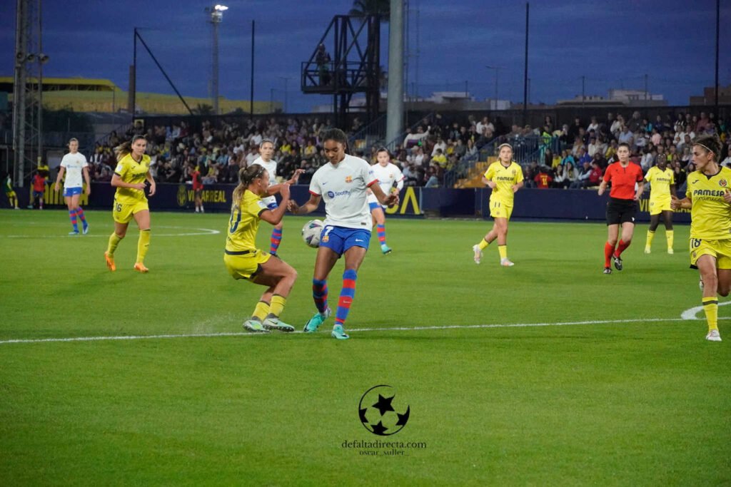Villarreal CF 0 - 6 FC Barcelona 