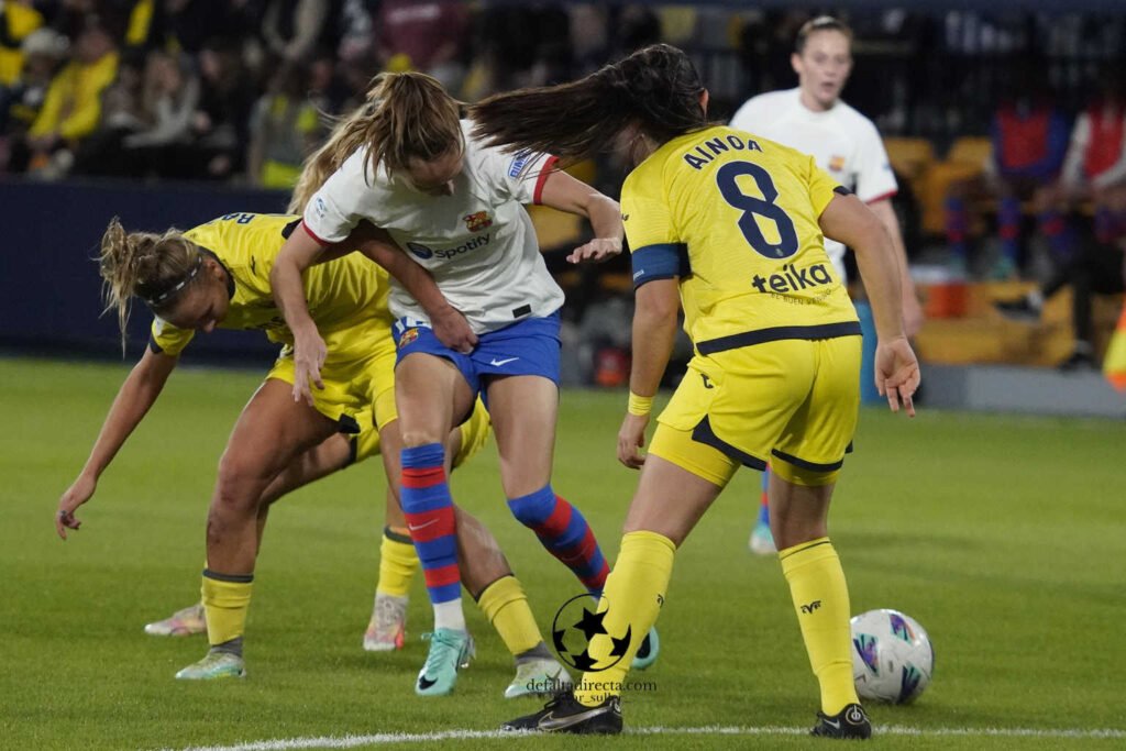 Villarreal CF 0 - 6 FC Barcelona 