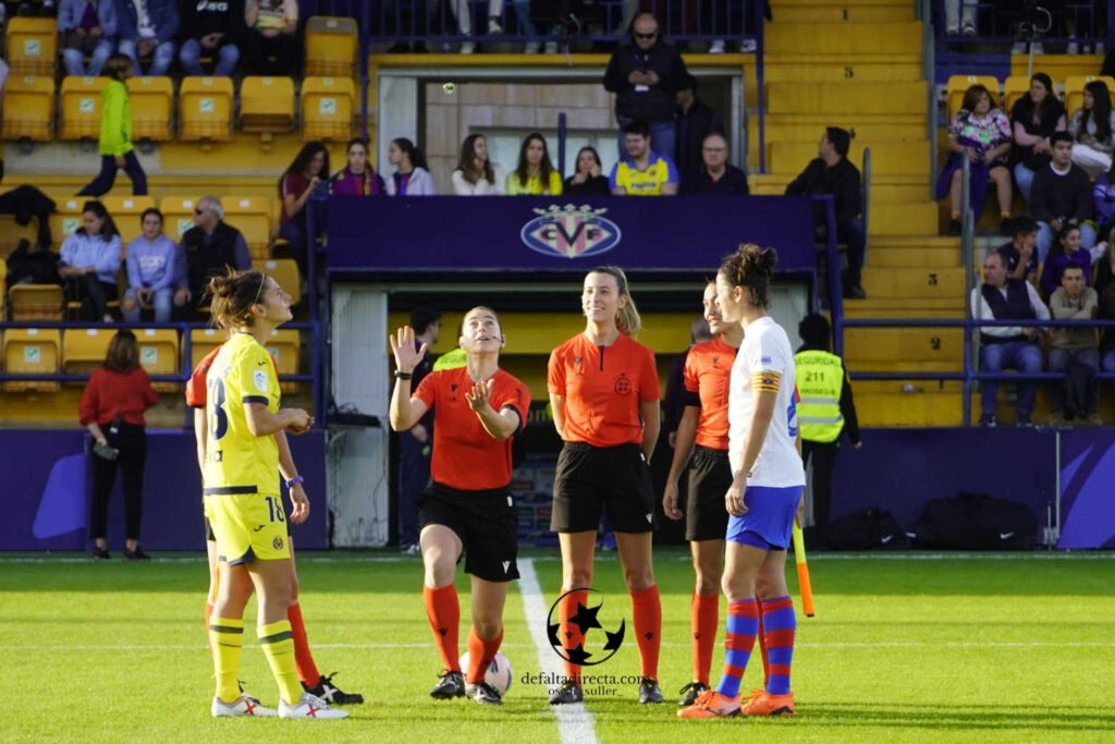 Villarreal CF 0 - 6 FC Barcelona 