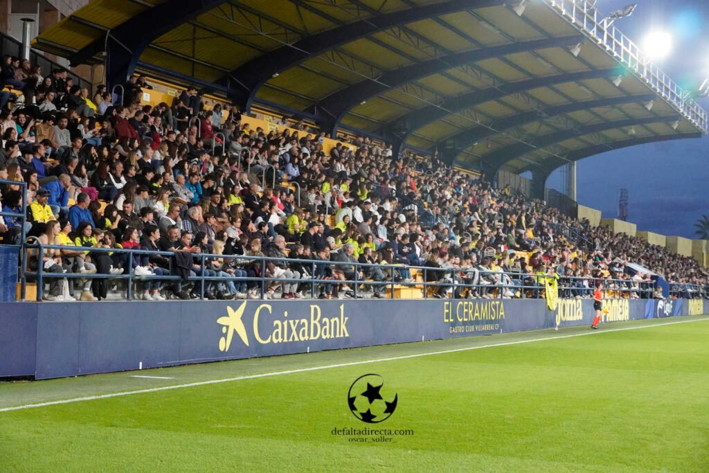 Villarreal CF 0 - 6 FC Barcelona 