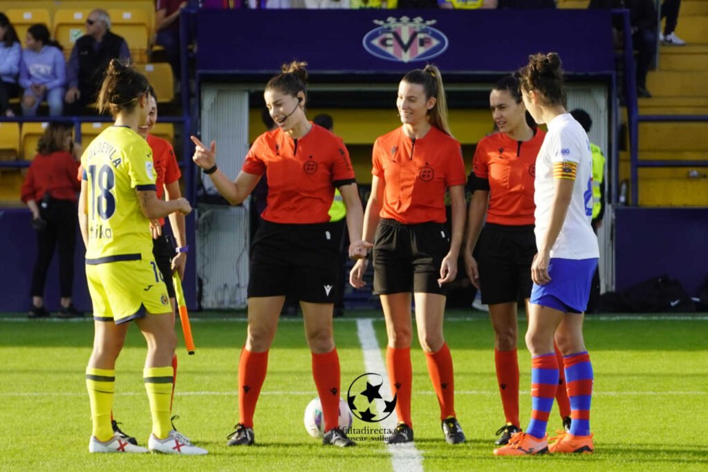 Villarreal CF 0 - 6 FC Barcelona 