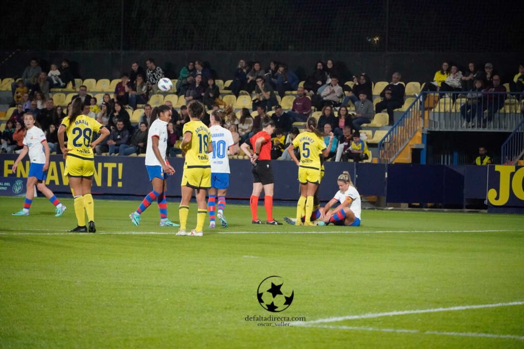 Villarreal CF 0 - 6 FC Barcelona 