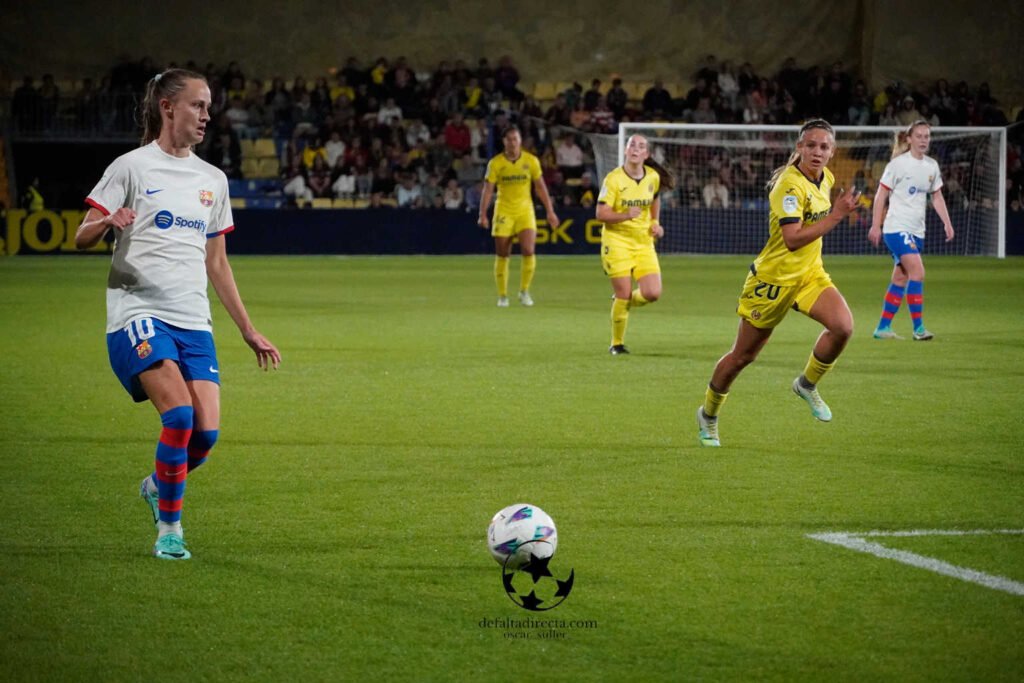 Villarreal CF 0 - 6 FC Barcelona 
