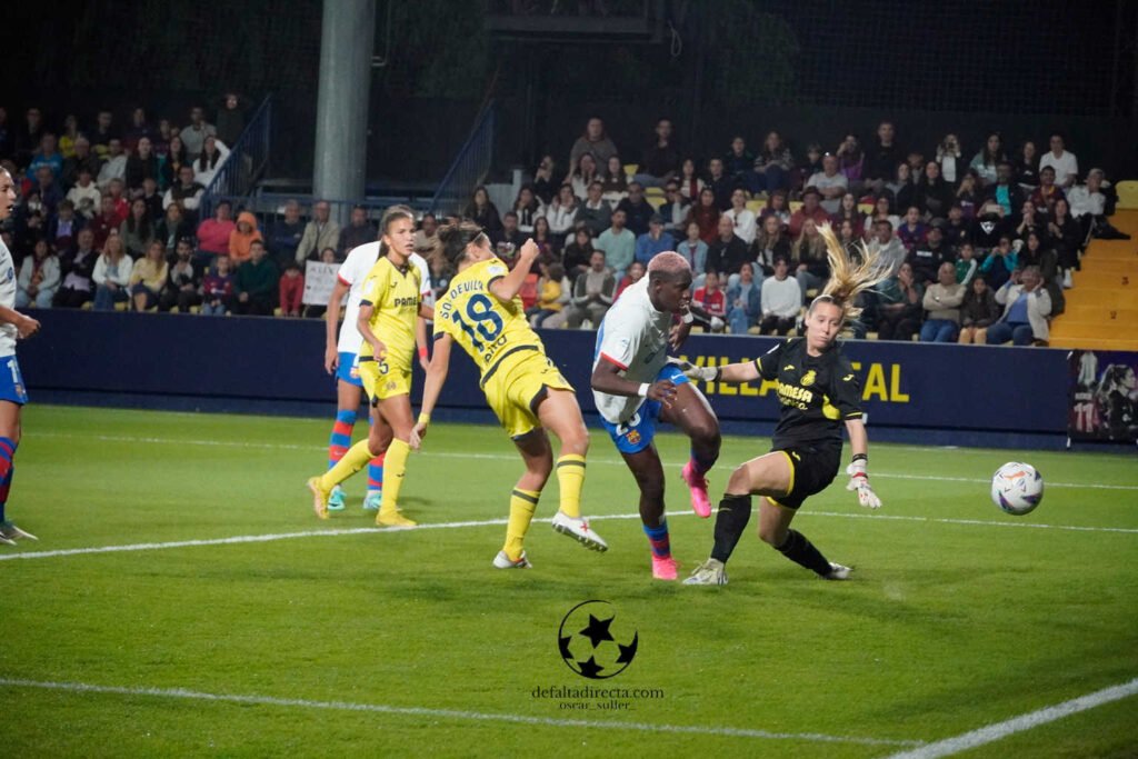 Villarreal CF 0 - 6 FC Barcelona 
