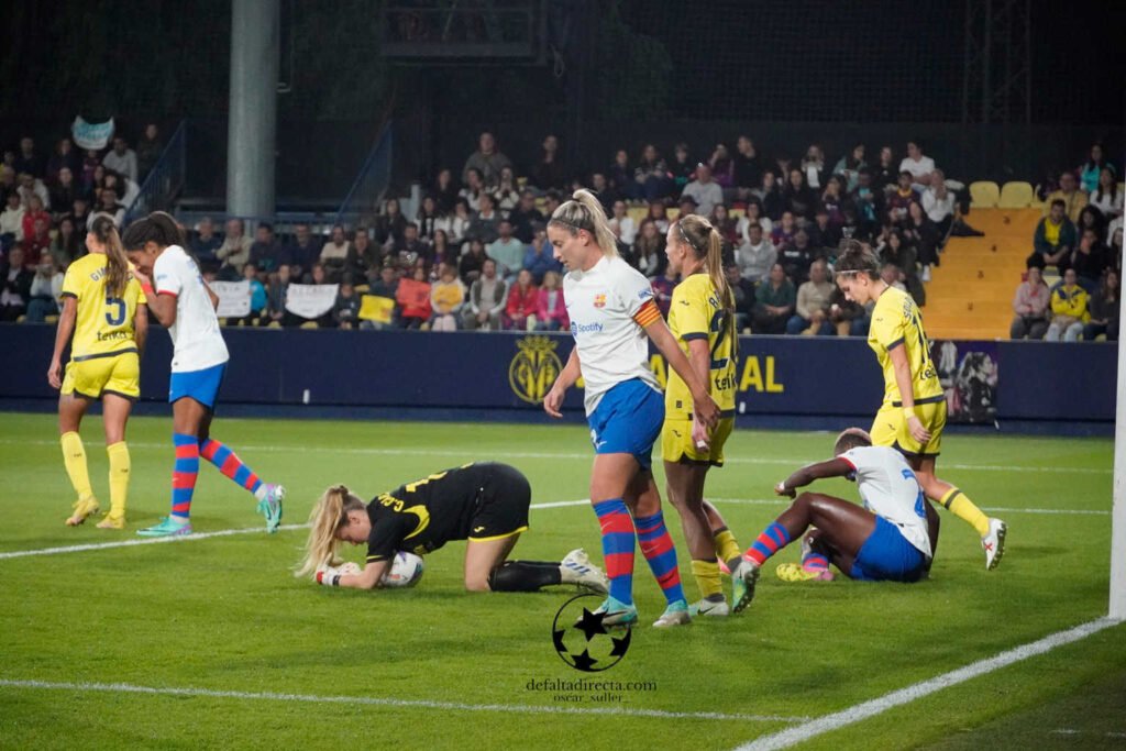 Villarreal CF 0 - 6 FC Barcelona 