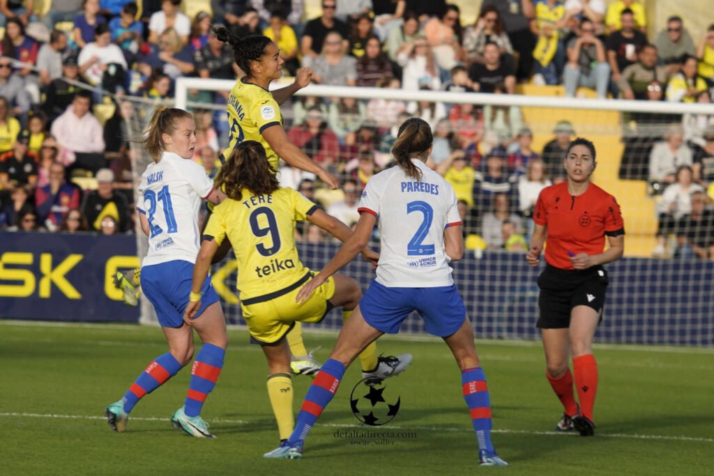 Villarreal CF 0 - 6 FC Barcelona 