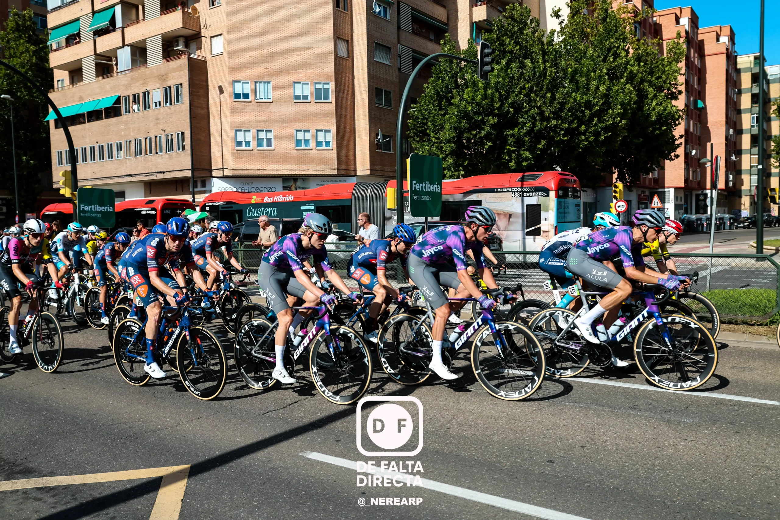 la vuelta 2025