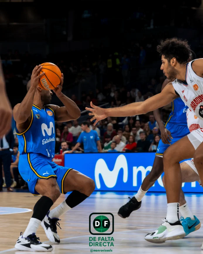 Estudiantes - Obradoiro con el resultado de 77 a 79