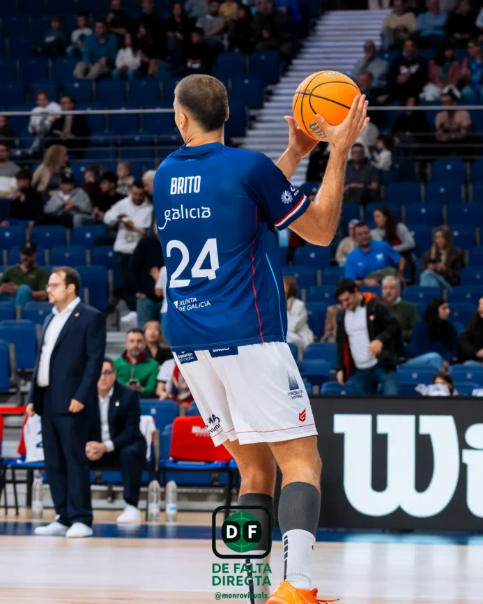 Estudiantes - Obradoiro con el resultado de 77 a 79
