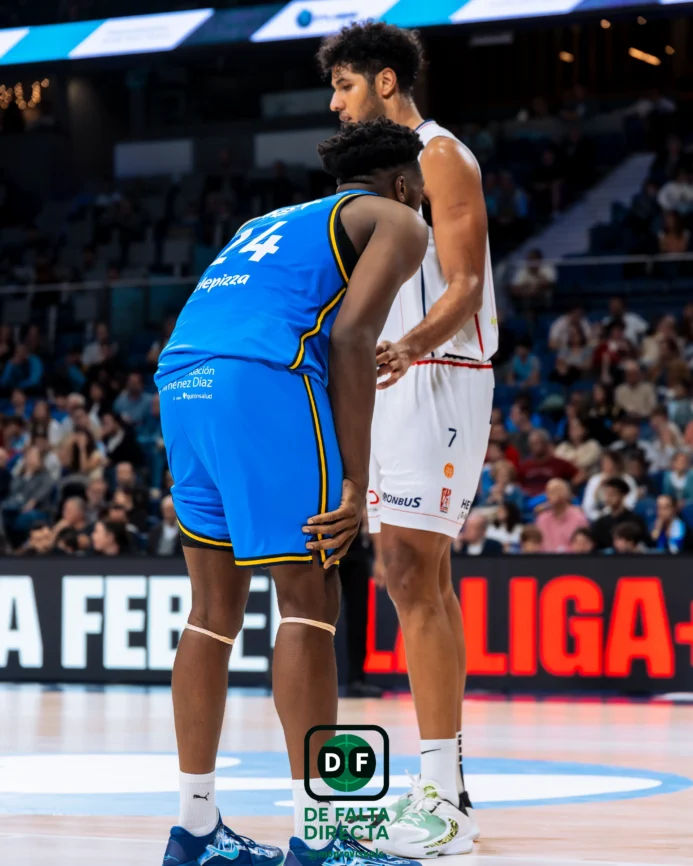 Estudiantes - Obradoiro con el resultado de 77 a 79