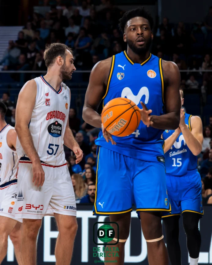Estudiantes - Obradoiro con el resultado de 77 a 79