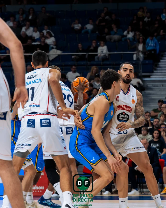 Estudiantes - Obradoiro con el resultado de 77 a 79