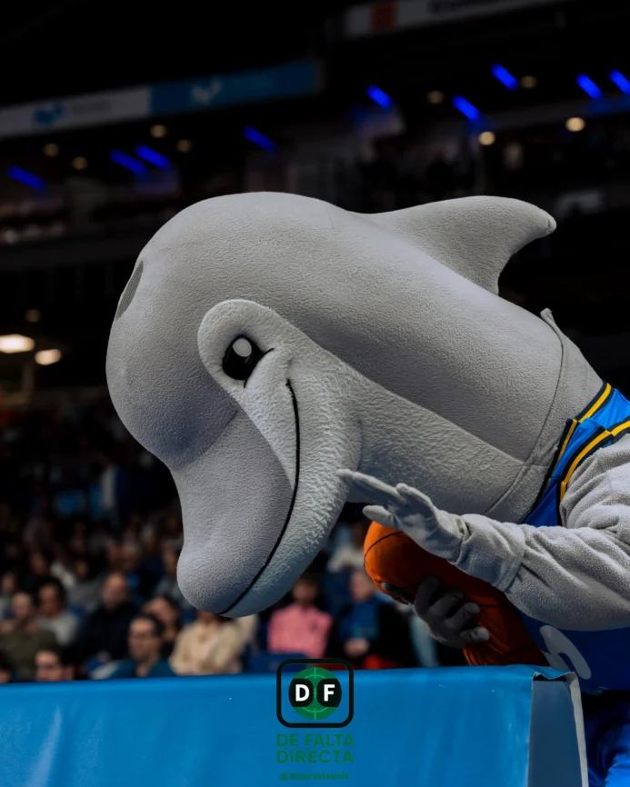 Estudiantes - Obradoiro con el resultado de 77 a 79