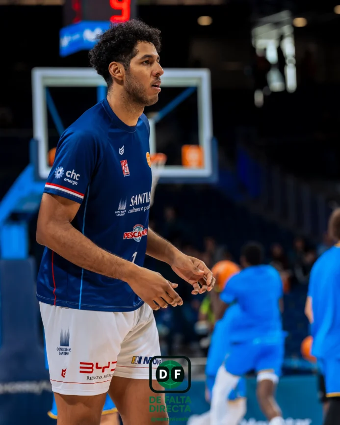 Estudiantes - Obradoiro con el resultado de 77 a 79