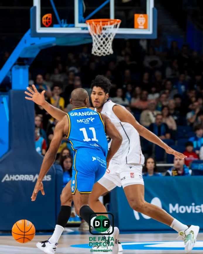 Estudiantes - Obradoiro con el resultado de 77 a 79