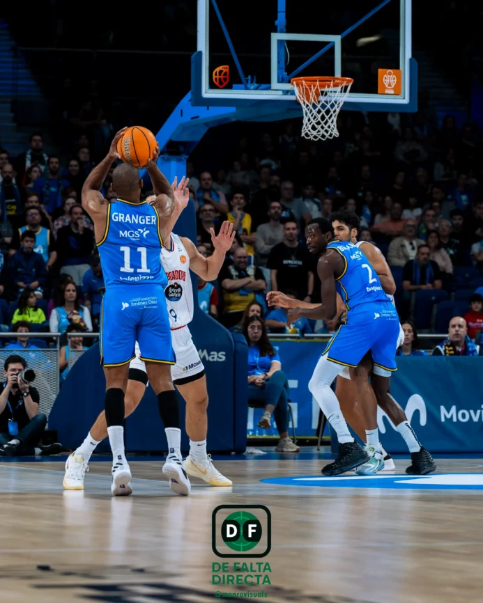 Estudiantes - Obradoiro con el resultado de 77 a 79