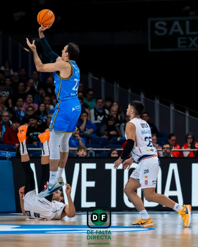 Estudiantes - Obradoiro con el resultado de 77 a 79