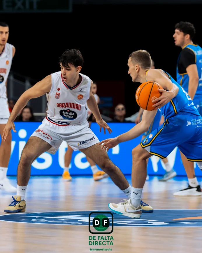 Estudiantes - Obradoiro con el resultado de 77 a 79