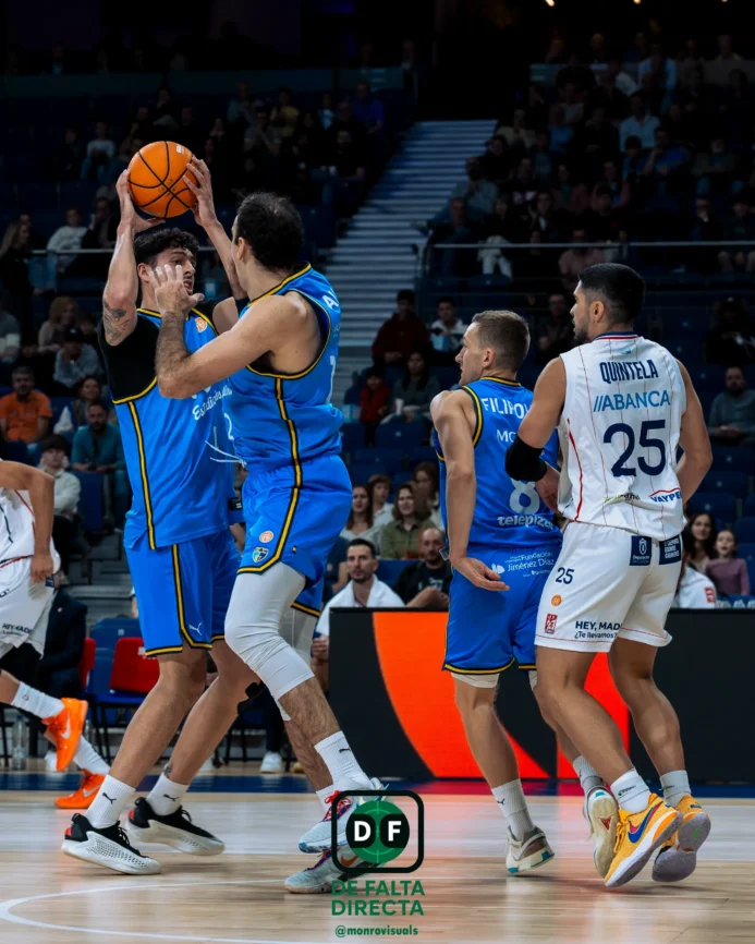 Estudiantes - Obradoiro con el resultado de 77 a 79