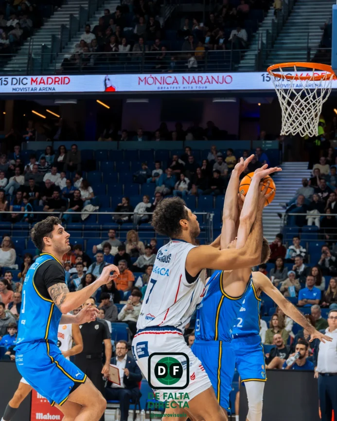 Estudiantes - Obradoiro con el resultado de 77 a 79
