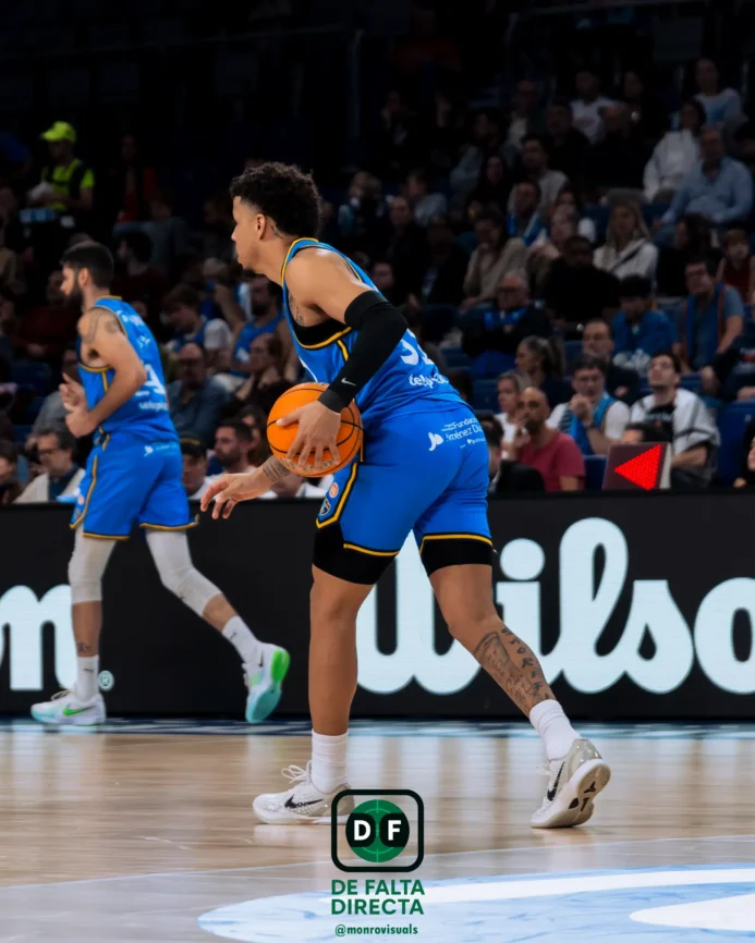 Estudiantes - Obradoiro con el resultado de 77 a 79